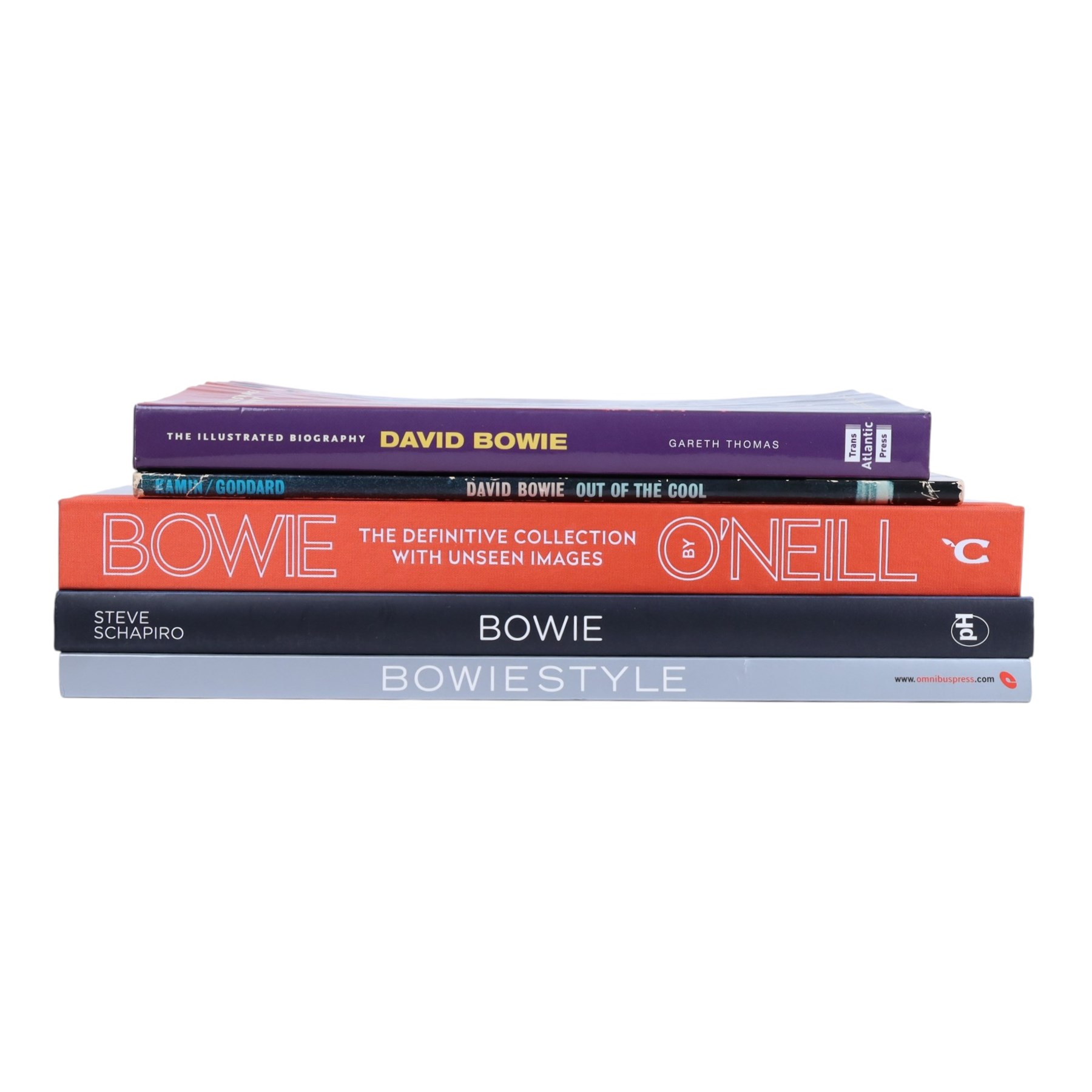 Five David Bowie books, to include 'Bowie - The Definitive Collection with Unseen Images' by Terry O'Neill, 'Bowie' by Steve Schapiro, 'Bowie - The Illustrated Biography' and two others