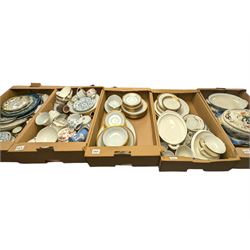 Noritake Windsor pattern dinner wares, W