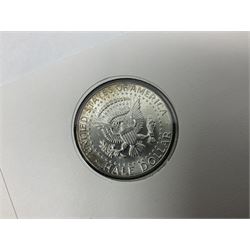 United States of America coinage including 1889 Morgan dollar, 1922 Peace dollar 1943 Liberty half dollar, 1982 commemorative half dollar etc