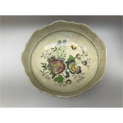 Five pieces of Masons Ironstone 'Paynsley' pattern lustre ware, comprising large ginger jar and cover, footed bowls, two jugs, and pin dish