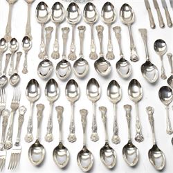 Quantity of Kings pattern plated cutlery, Walker & Hall plated three piece tea set, three silver handles knives etc