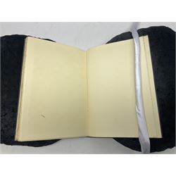 Ezra Pound; A Draft of XXX Cantos, Faber & Faber Limited 1933 