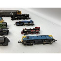 '00' gauge - Tri-ang 'Caledonian Single' Class 4-2-2 locomotive and tender; Hornby Class 37 Diesel (English Electric Type 3) locomotive No.37063; Airfix Class 61XX 2-6-2 Prairie tank locomotive No.6167; Pocher Italy American style 4-4-0 locomotive 'Reno'; and a quantity of part locomotives, spare parts etc; all unboxed