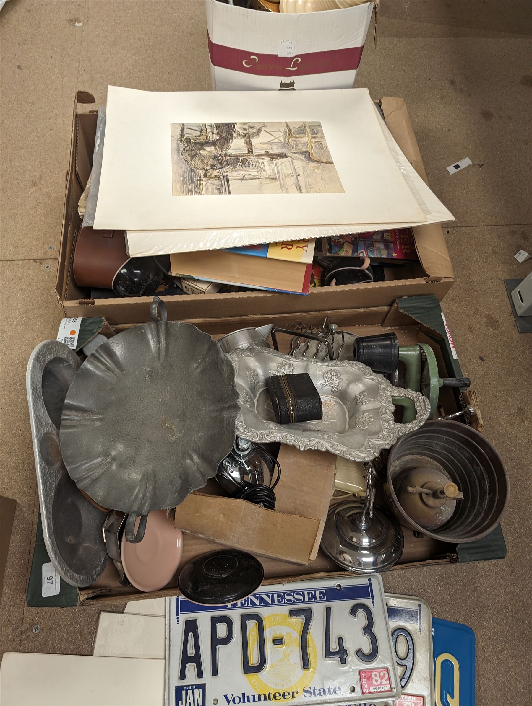 Harry Potter books, Metamatec clocks, Hartmann German binoculars, pewter, Golly enamel badges and other collectables