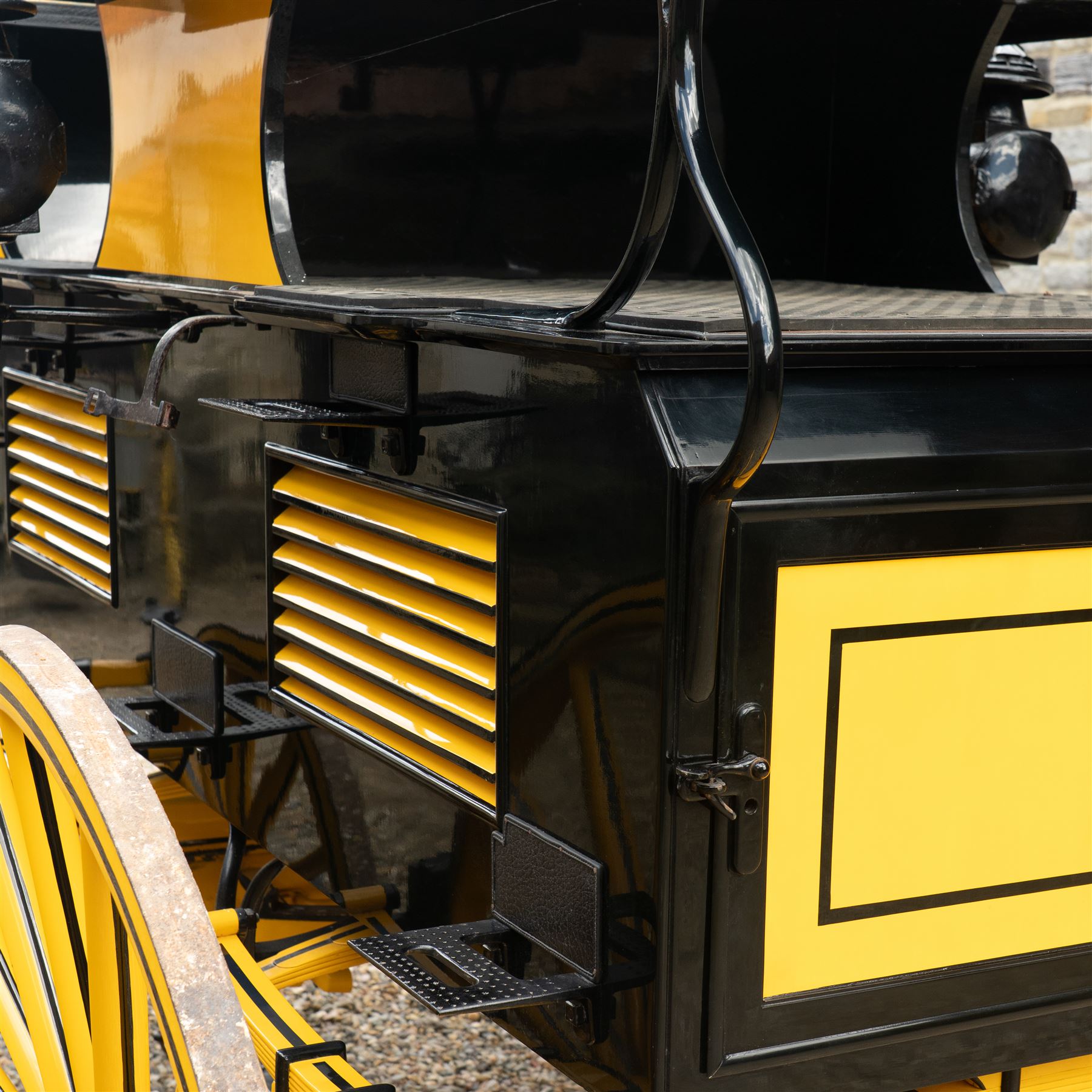 Roof Seat Break by Shanks of London

A roof seat break by Shanks of London built on a perch in black and yellow livery, the body fitted with an elevated driver's box seat, elevated rear groom's seat and central passenger compartment. The carriage is mounted on wooden spoked wheels with leaf spring suspension and is equipped with louvred underbody storage compartments, carriage lamp brackets (lamps next lot), folding access steps and a pole for driving with a pair or team of horses. The wheel hubs are stamped 