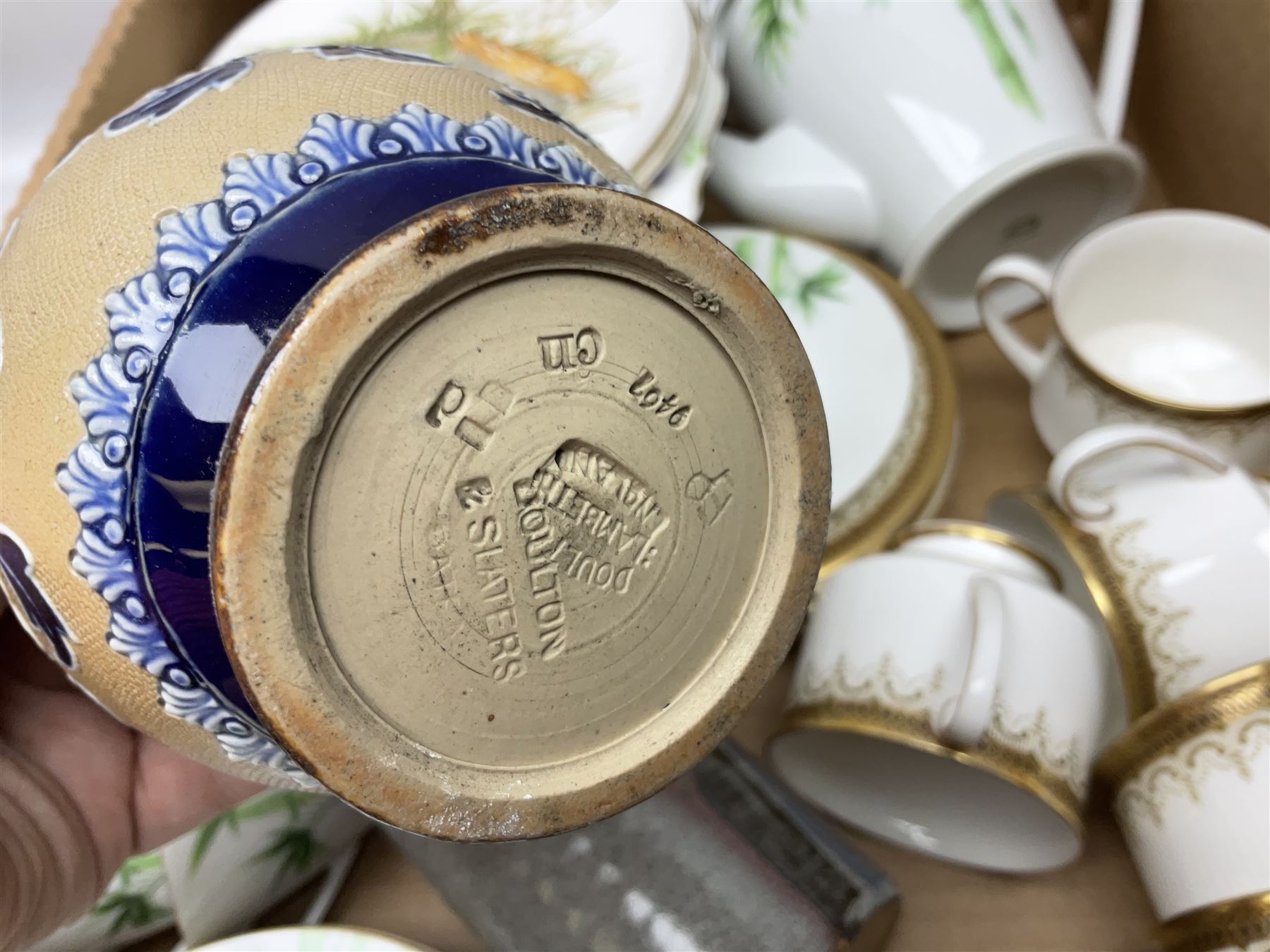 Doulton Lambeth Slaters vase of baluster form decorated with flowers, Chinese ginger jar in the form of a pumpkin, three Le Creuset red ramekins, Hornsea, Paragon Athena pattern tea wares, jardinière and other ceramics in two boxes 