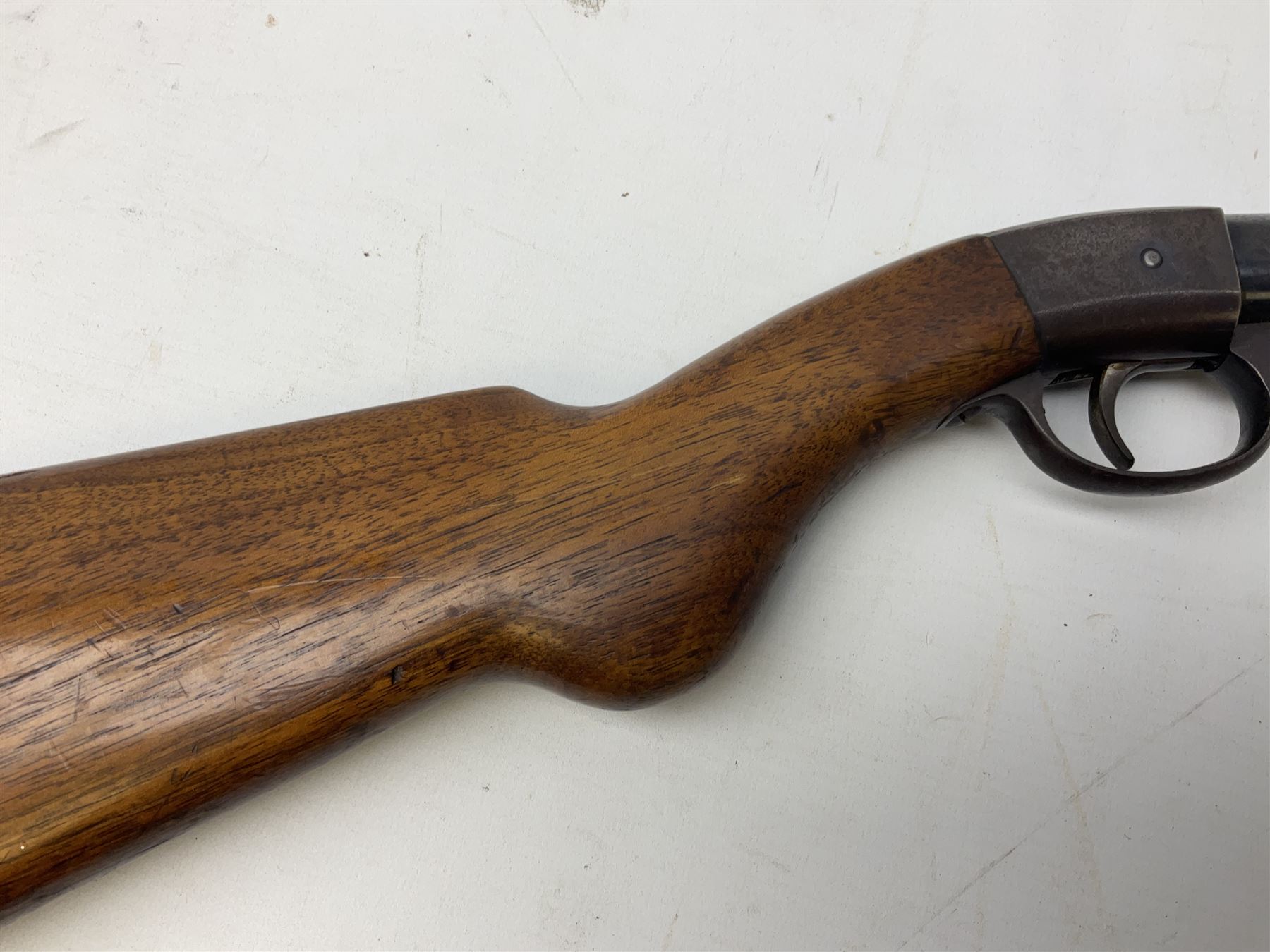 Diana Model 27 .177 air rifle with under lever action and walnut stock L108cm