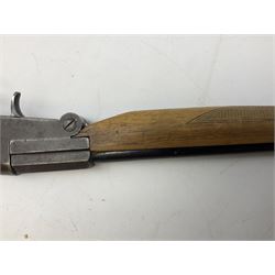 Italian Boehler Blitz .410 folding single barrel shotgun, walnut stock with 70cm barrel, chequered grip and fore-end with cross action safety, No.1779, L112cm overall SHOTGUN CERTIFICATE REQUIRED