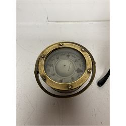 Early 20th century lacquered brass microscope stamped 'VOIGTLAENDER BRAUNSCHWEIG no 798' and Sestrel brass cased compass