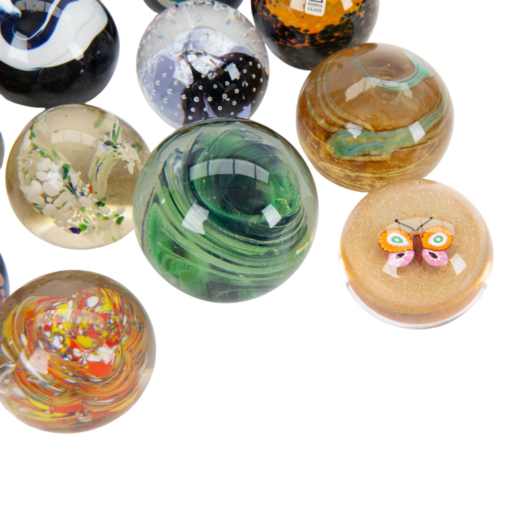 Collection of paperweights | Glass | 157773