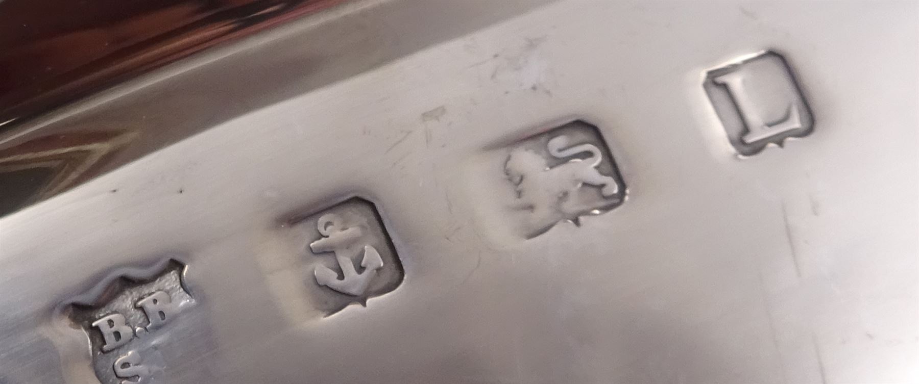 Pair of 1930s silver serving dishes with covers, each with removable handles, hallmarked Barker Brothers Silver Ltd, Birmingham 1935, L27.5cm, H12cm