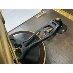 His Master's Voice Lumiere Gramophone, model no. 460 c1925, oak cased table top model with 12