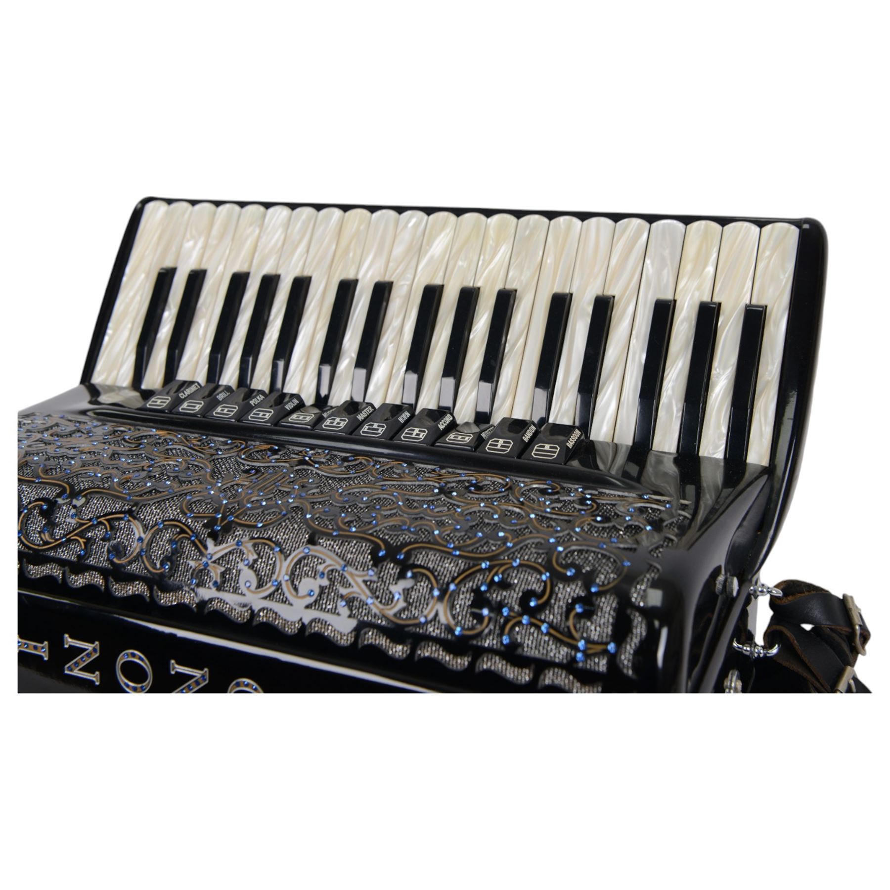  VIGNONI – Ravel IV -  Italian piano accordion with a three octave keyboard F-F compass and  96 bass buttons, four sets of treble reeds, five sets of bass reeds,  With a hard and padded travel case (on wheels).
