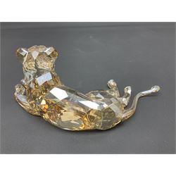 Swarovski Crystal lioness and cub, Akili, adult H7cm