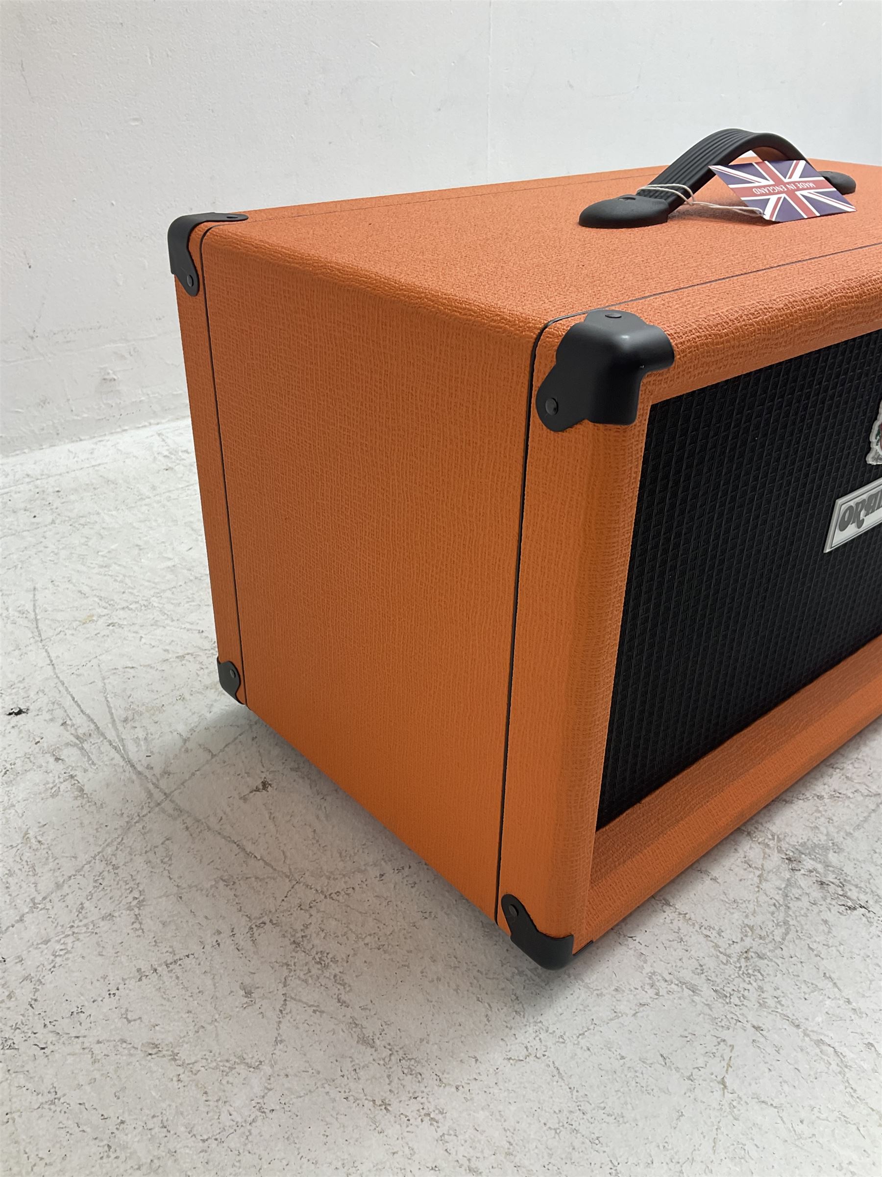 English made Orange 'Voice of the World' bass guitar speaker cabinet; 400 watts 8 ohms; serial no.OBC210M-00519-0615; L62cm