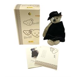 Steiff - limited edition musical teddy bear 'Phantom of the Opera', No.1212/2000 EAN 037184; H30cm; boxed with certificate and instruction book