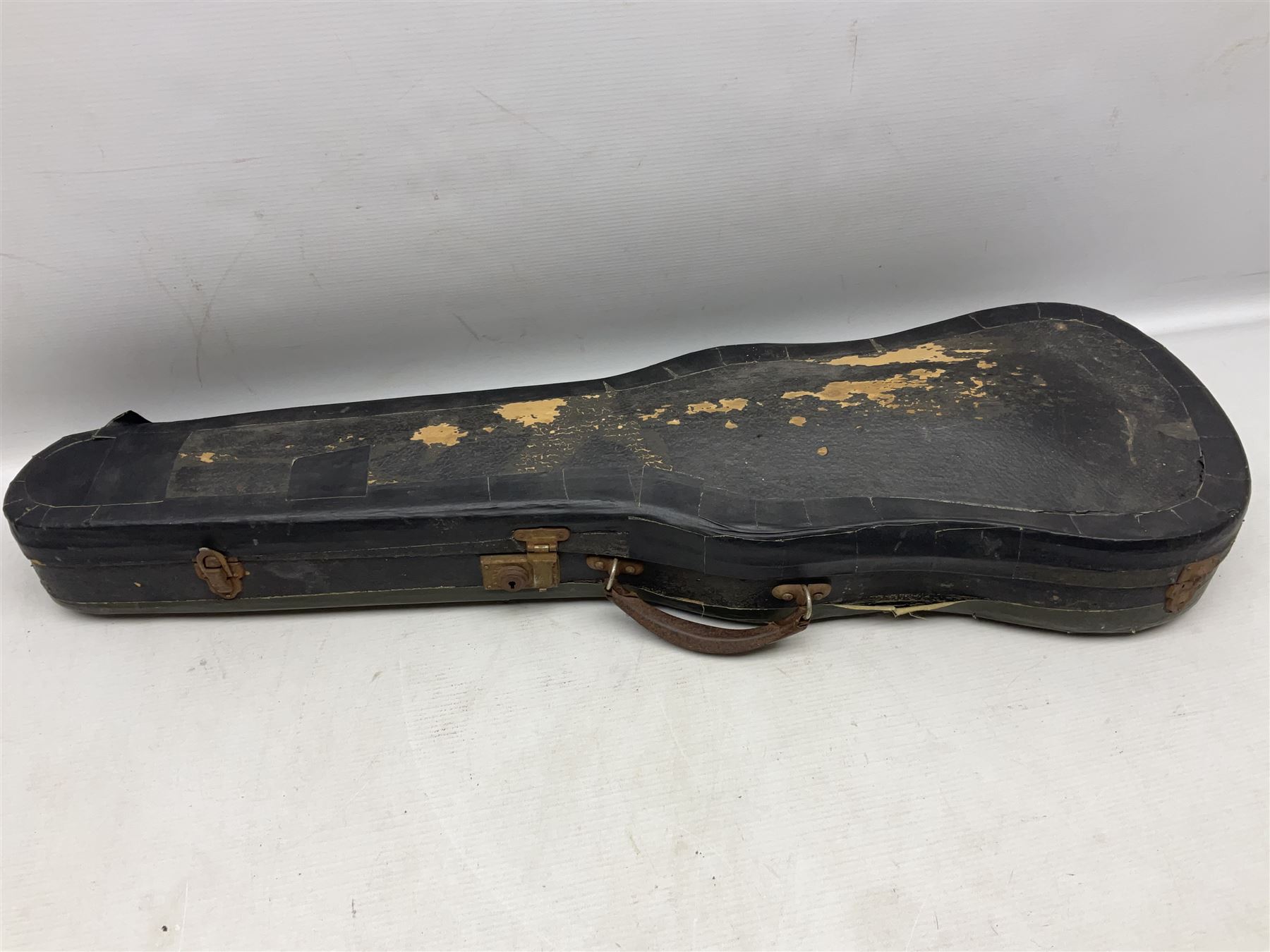 German copy of a Maggini violin c1900 with 35.5cm two-piece maple back and ribs and spruce top, bears label 'Maggini Deutsche Arbeit 1866' L59cm; in carrying case with bow