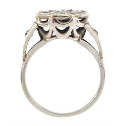 Early 20th century 18ct white gold and silver old cut diamond cluster ring, with diamond set shoulders, total diamond weight approx 0.90 carat