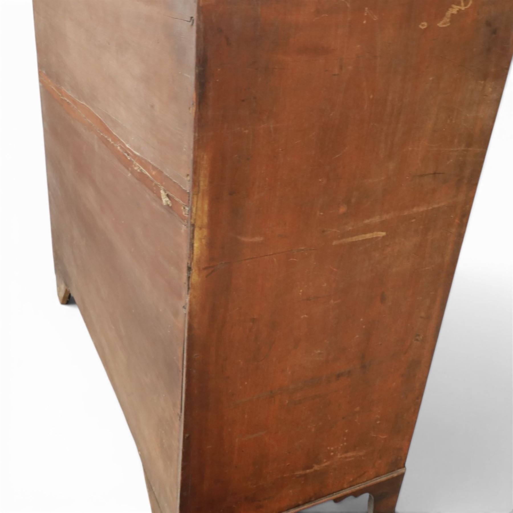 19th century bow fronted mahogany chest, two short over three graduating drawers, raised on bracket feet