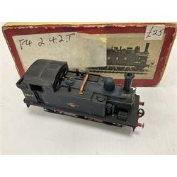 ‘00’ gauge - three steam locomotives and comprising two kit built examples; J69 Class 0-6-0T no.68619 in BR dark blue; J69 Class 0-6-0T no.68626 in BR black; with Wills Finecast boxes; one further similar example Class J67 ‘Buckjumper’ 0-6-0 no.372 being comprised of a singular heavy metal body and chassis; all models with Wills Finecast boxes (3) 