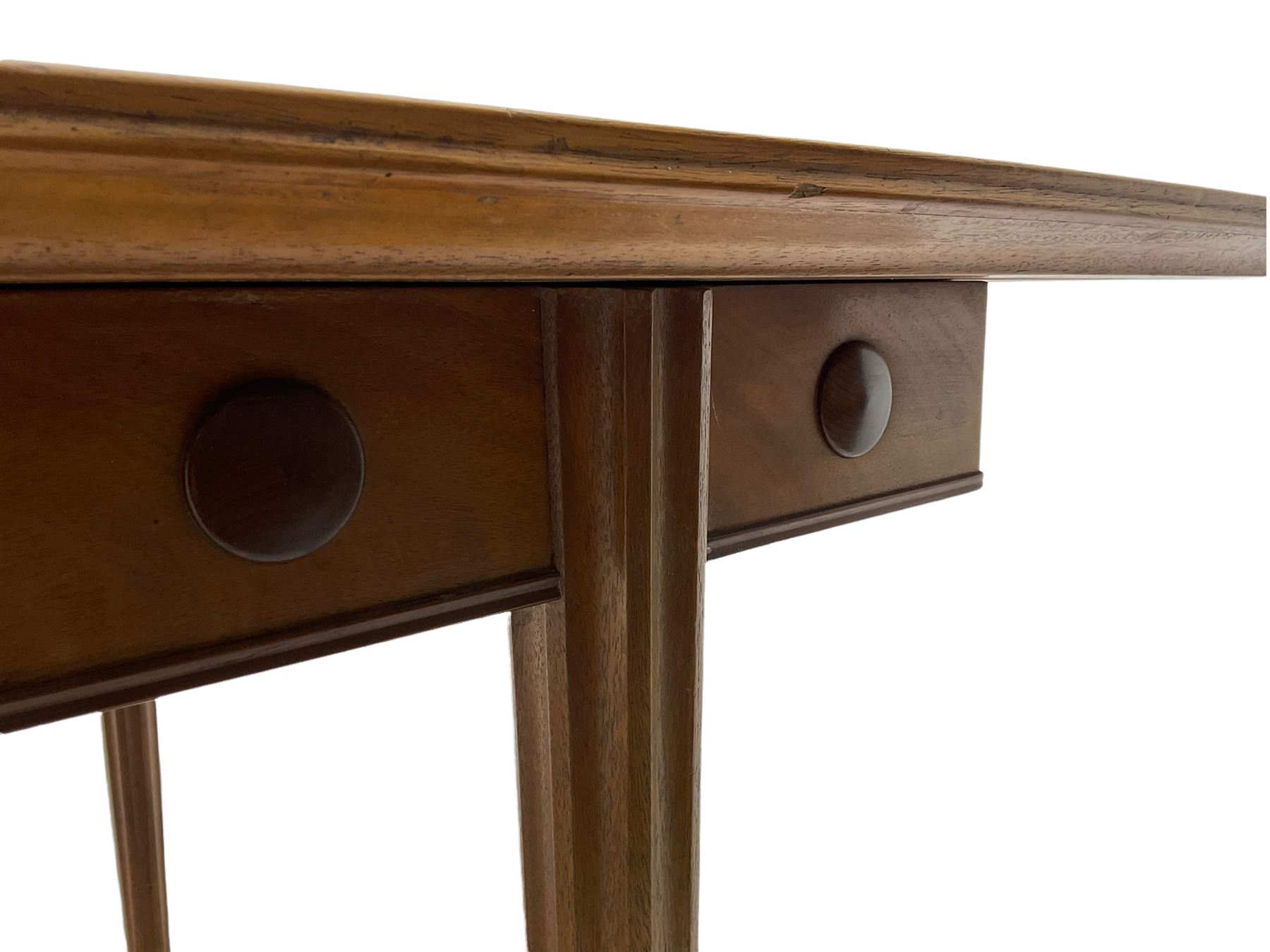 Frank Whitton for Gordon Russell mid-20th century oval extending dining table with leaf, and five chairs