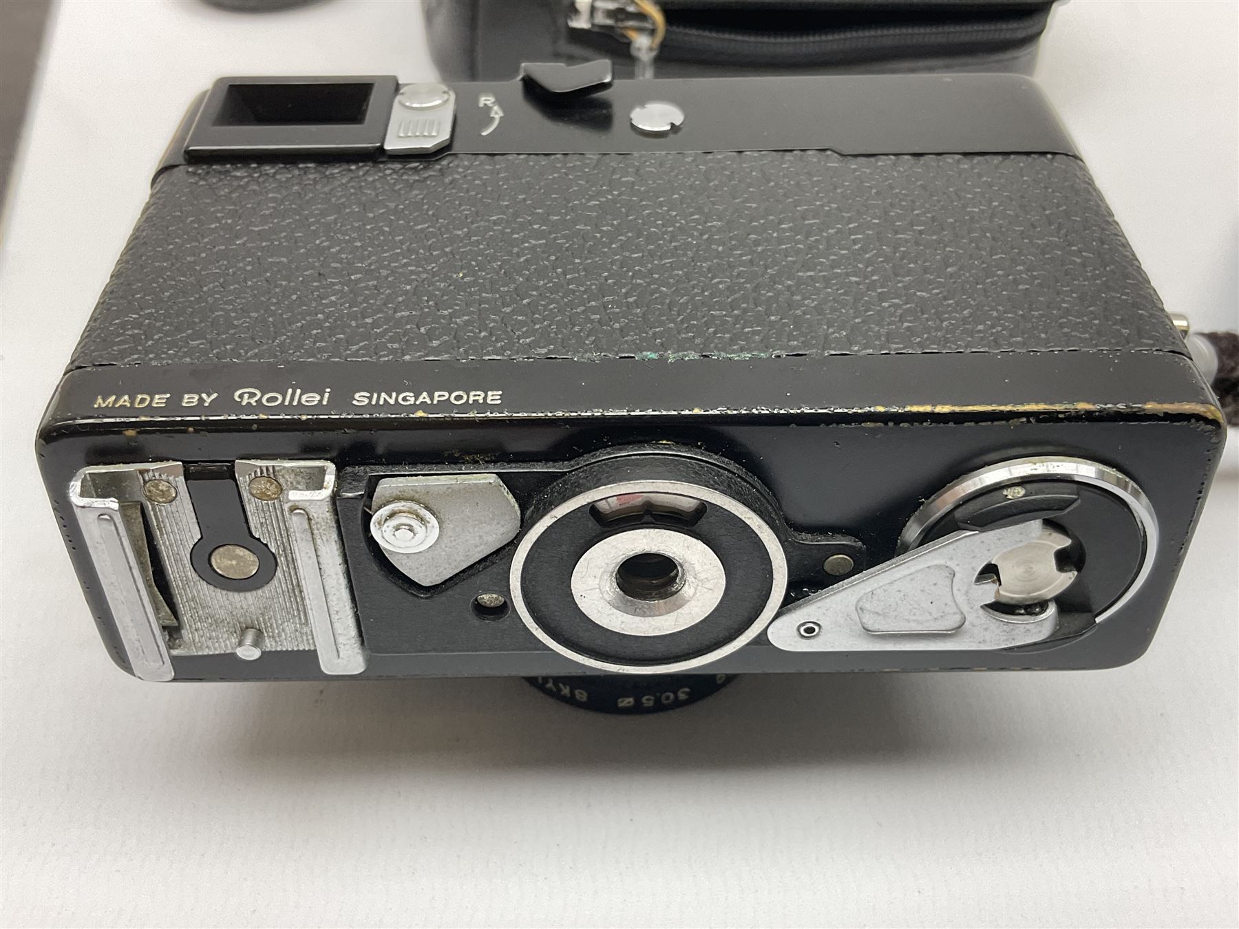 Rollei 35 S Compact Camera, black, with 'Rollei HFT 40mm f/2.8 Sonnar' lens, in leather case