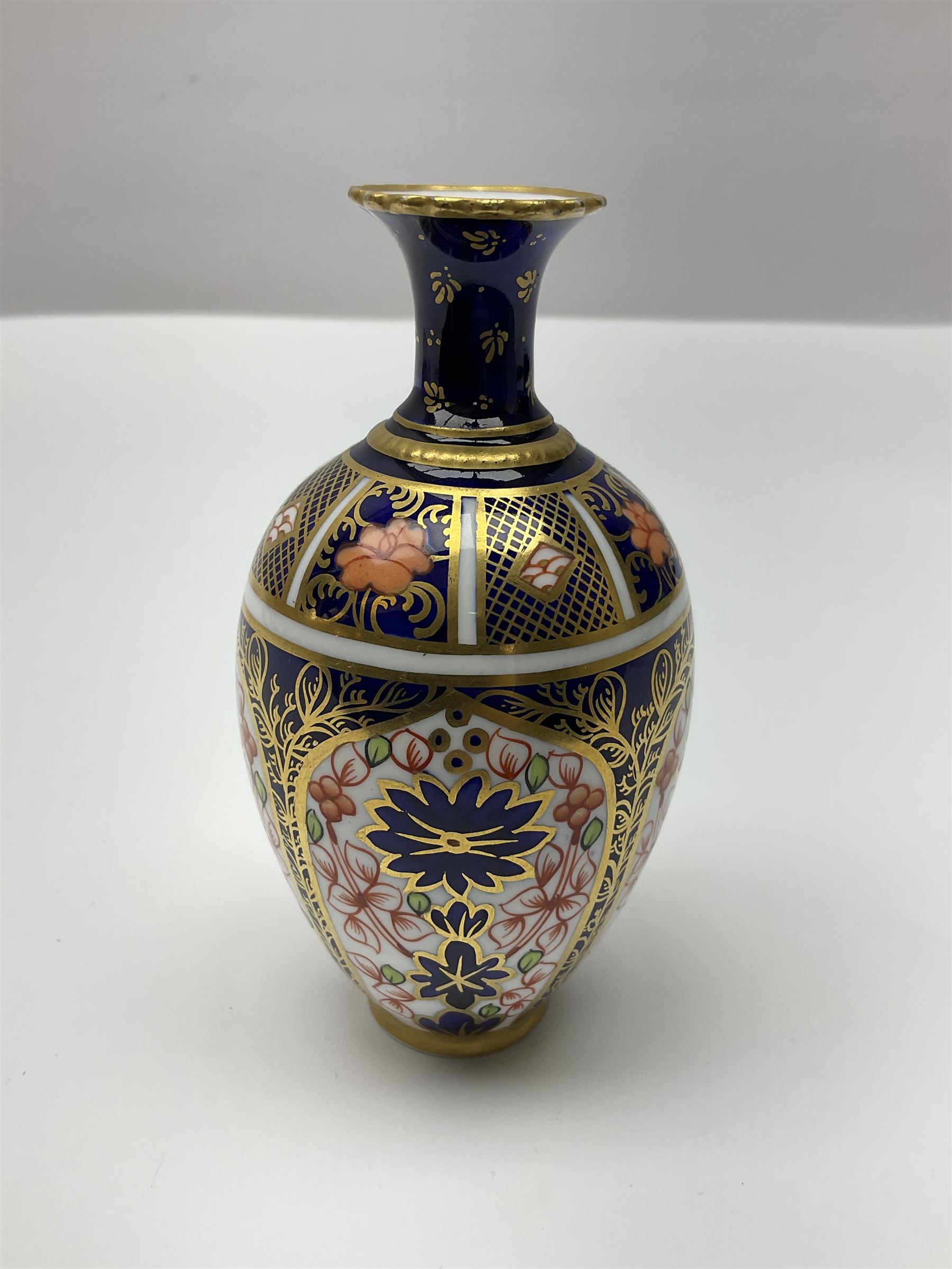 Royal Crown Derby Imari pattern cabaret set | Antiques