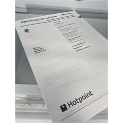 Hotpoint RFA52 fridge freezer