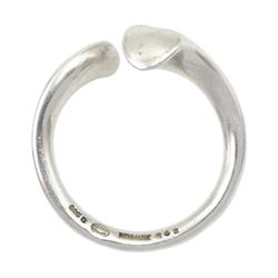 Silver devoted hearts ring by Regitze Overgaard for Georg Jensen, No 262, boxed