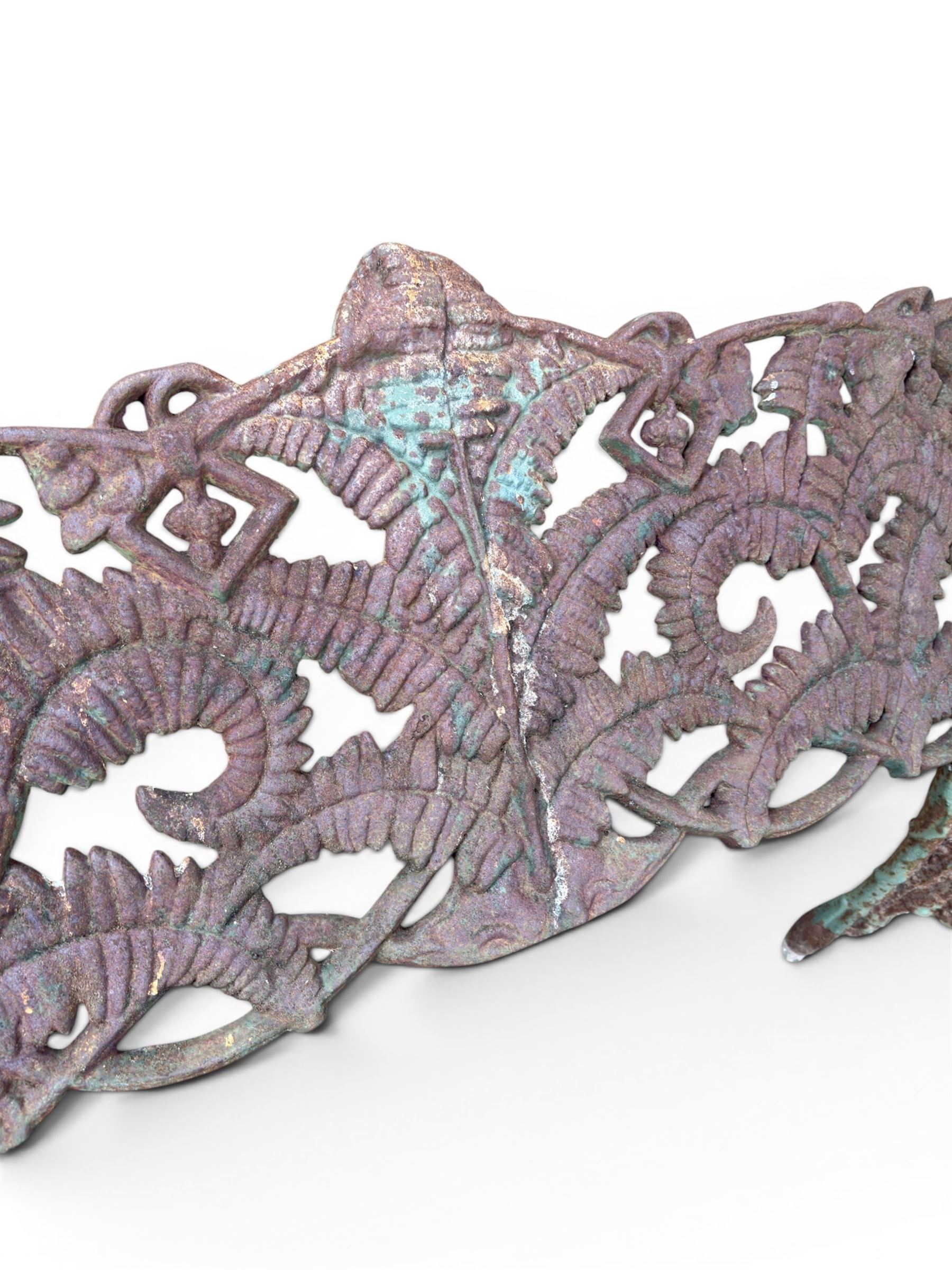 Victorian naturalistic design heavy cast iron garden bench, well defined fern pattern curved back-rest with arms, lacking seat slats for restoration