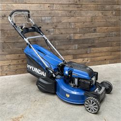 Hyundai HYM530SPER electric start petrol lawnmower