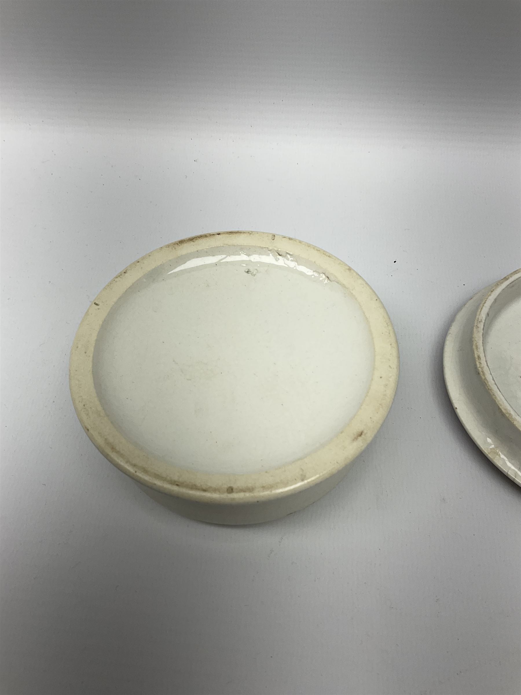 Victorian Prattware pot lid and base 