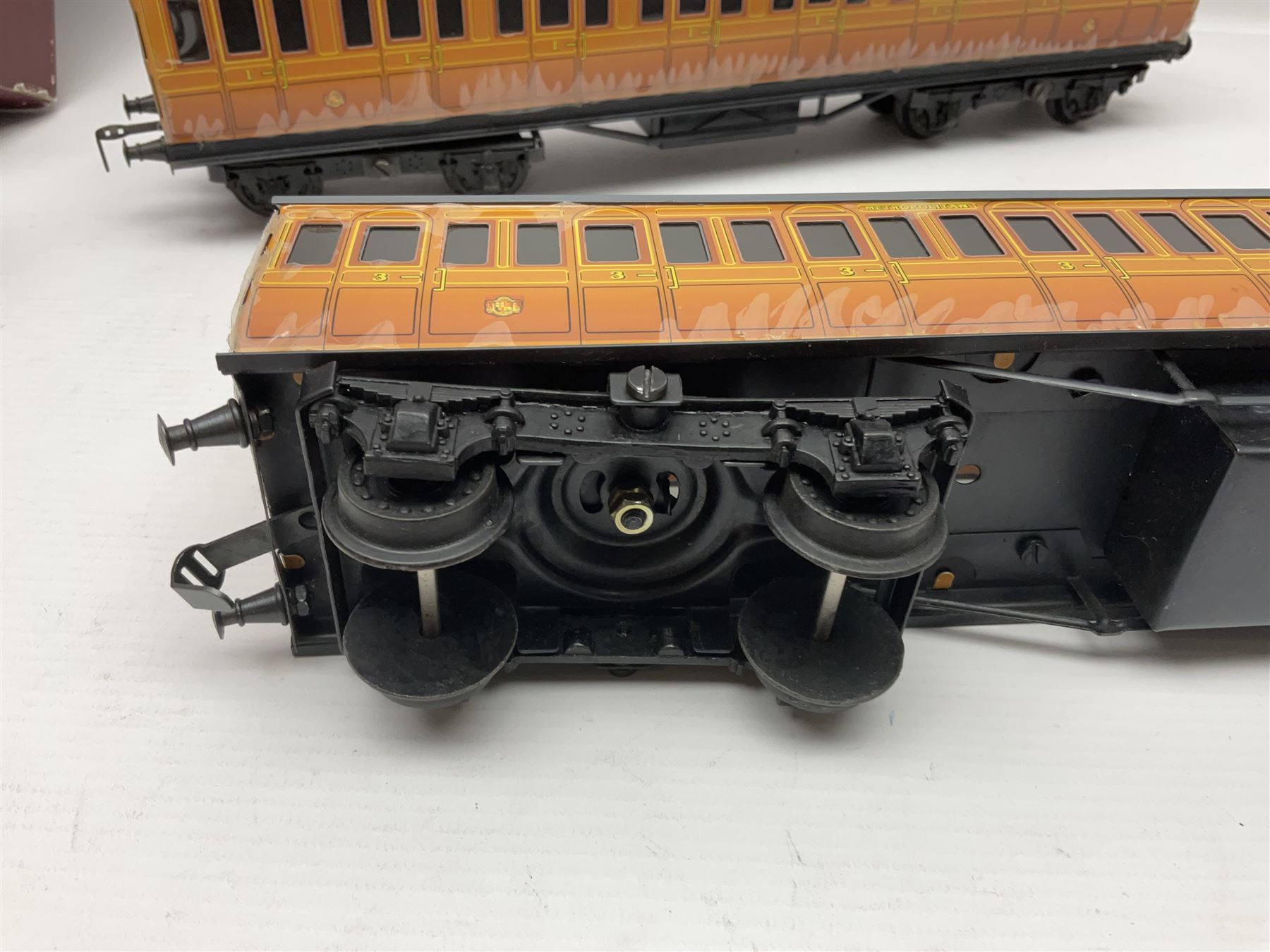 Ace Trains '0' gauge - EMU/MET four-car electric multiple unit with teak finish; boxed with instructions