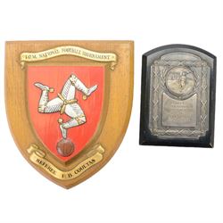 Collection of football memorabilia belonging and relating to the Hull based referee Frank Coultas, including 9ct gold Referee's medal for the 1957 Aston Villa v Manchester United FA Cup Final, inscribed 'The Football Association, F.B Coultas, F.A. Challenge Cup Competition, Final Tie 1957', hallmarked and in original case; the kit worn by him to referee the 1957 FA Cup Final and ephemera relating to the match including photographs, programmes and tickets; together with other football memorabilia collected by Frank Coultas, including programmes, photograph and ticket stubs, with some items relating to the 'Busby Babes'
