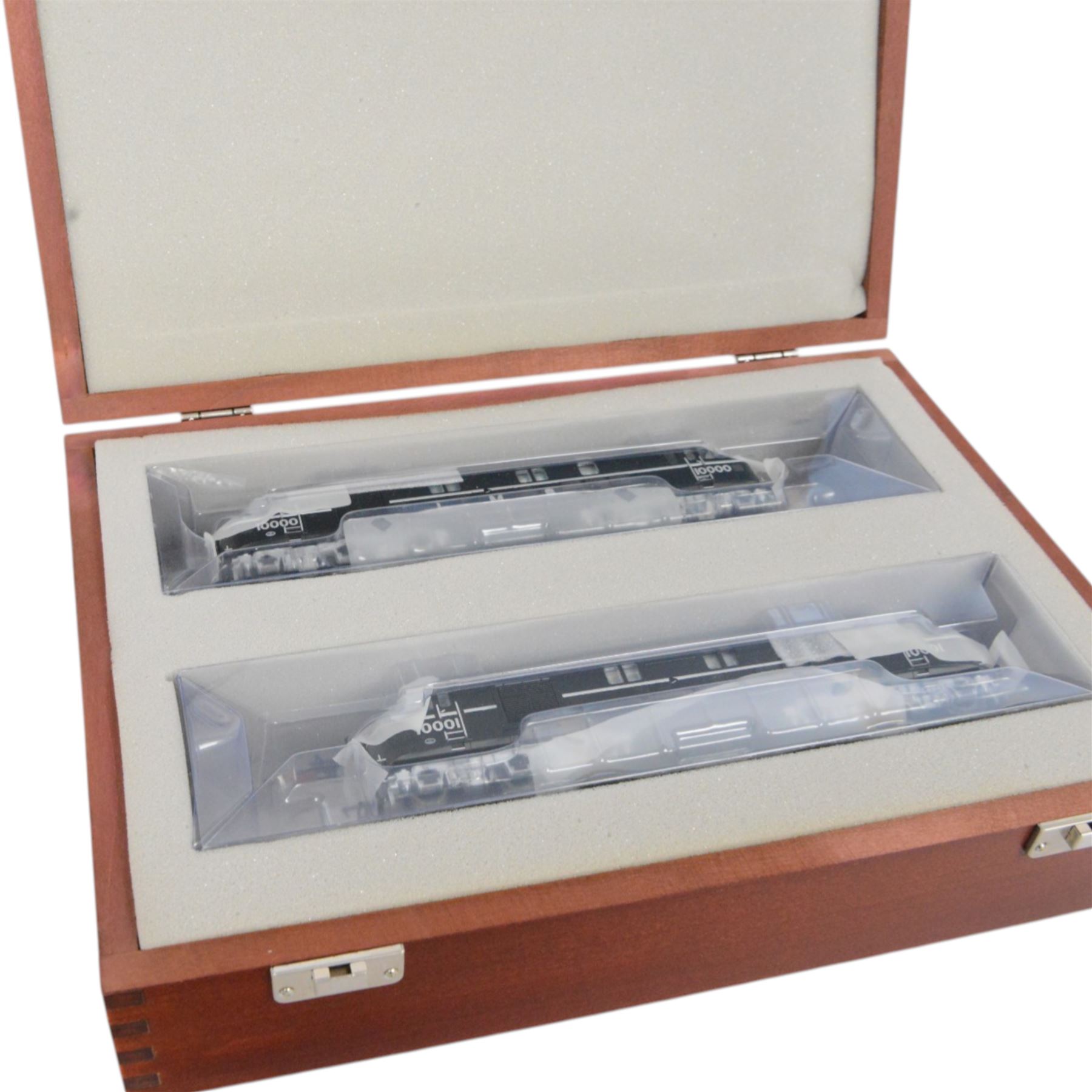 Limited edition Bachmann 00 gauge 'The LMS Twins' locomotives 10000 & 10001, in black livery, limited edition no. 256/500, in wooden presentation case with certificate of authenticity