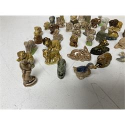 Collection of Wade Whimsies, including lions, birds, rabbits etc 