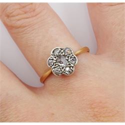 Victorian 18ct gold rose cut diamond flower head cluster ring, stamped