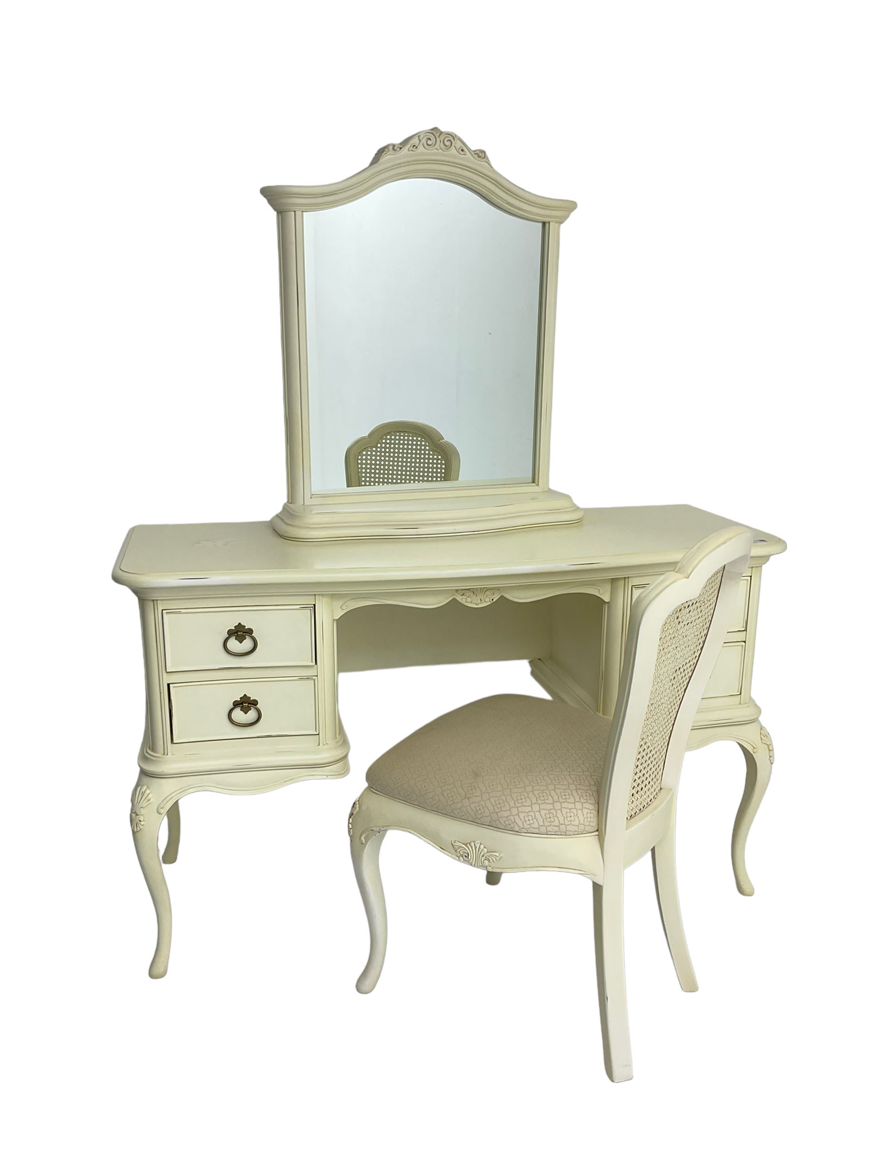 Willis and Gambier – dressing table with mirror and cane chair