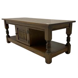 Old Charm rectangular oak coffee table