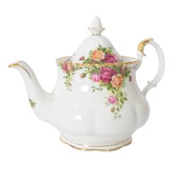 Royal Albert Old Country Roses tea and dinner service for six, including teapot, covered sucrier, milk jug, dinner plates, soup bowls, side plates etc  