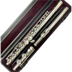 Yamaha 211, silver plated three-piece flute, serial no.844200; in fitted case with cleaning rod