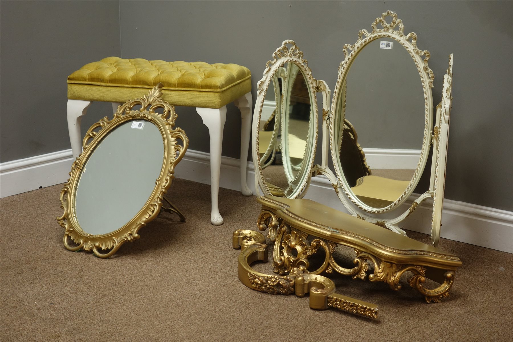Triple dressing table mirror in cream and gilt finish, cast gilt metal