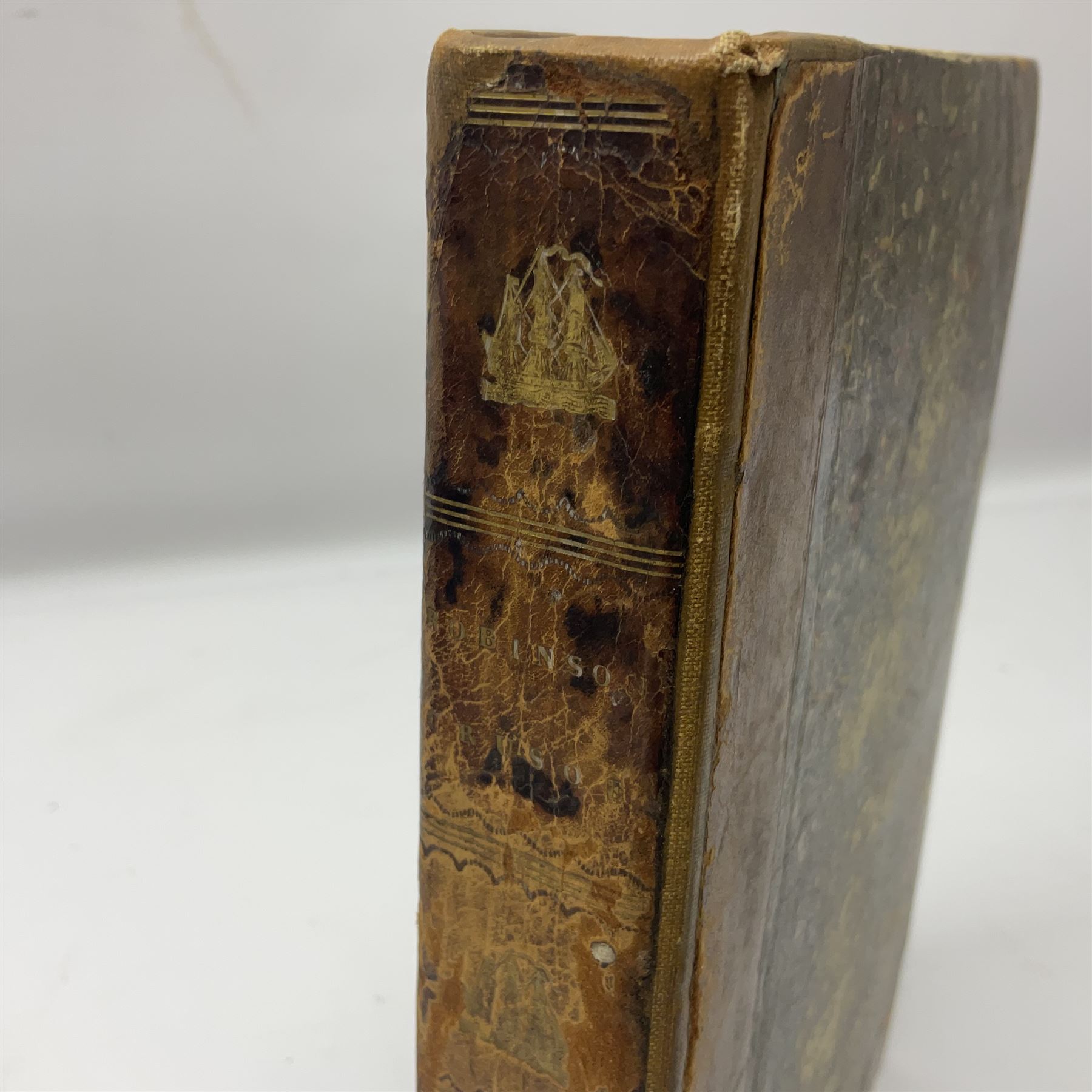 Daniel De Foe; The Life and Adventures of Robinson Crusoe Written by Himself, vol 1, Stockdale, London 1804 