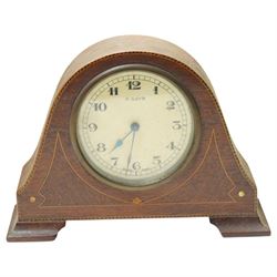 Mantel timepiece with French movement in plated case H16cm, another in mahogany case and two others (4) 