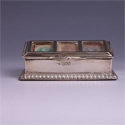 Late Victorian silver mounted stamp box, the hinged lid with three glazed panels, hallmarked Grey & Co, London 1900, together with a late Victorian silver hair comb and a cased set of six silver coffee spoons