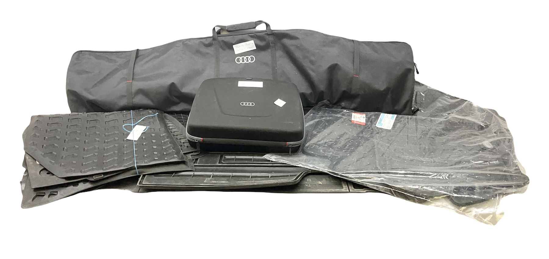 Audi Q5 and Land Rover rubber car mats, together with other Audi roof rack, accessories etc