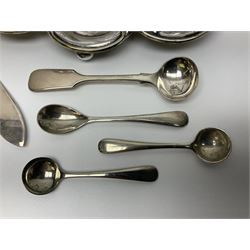 Sheffield silver-plated cruet set, comprising mustard pot, open glass salt and pepper pot on stand, together with a collection of silver plated spoons