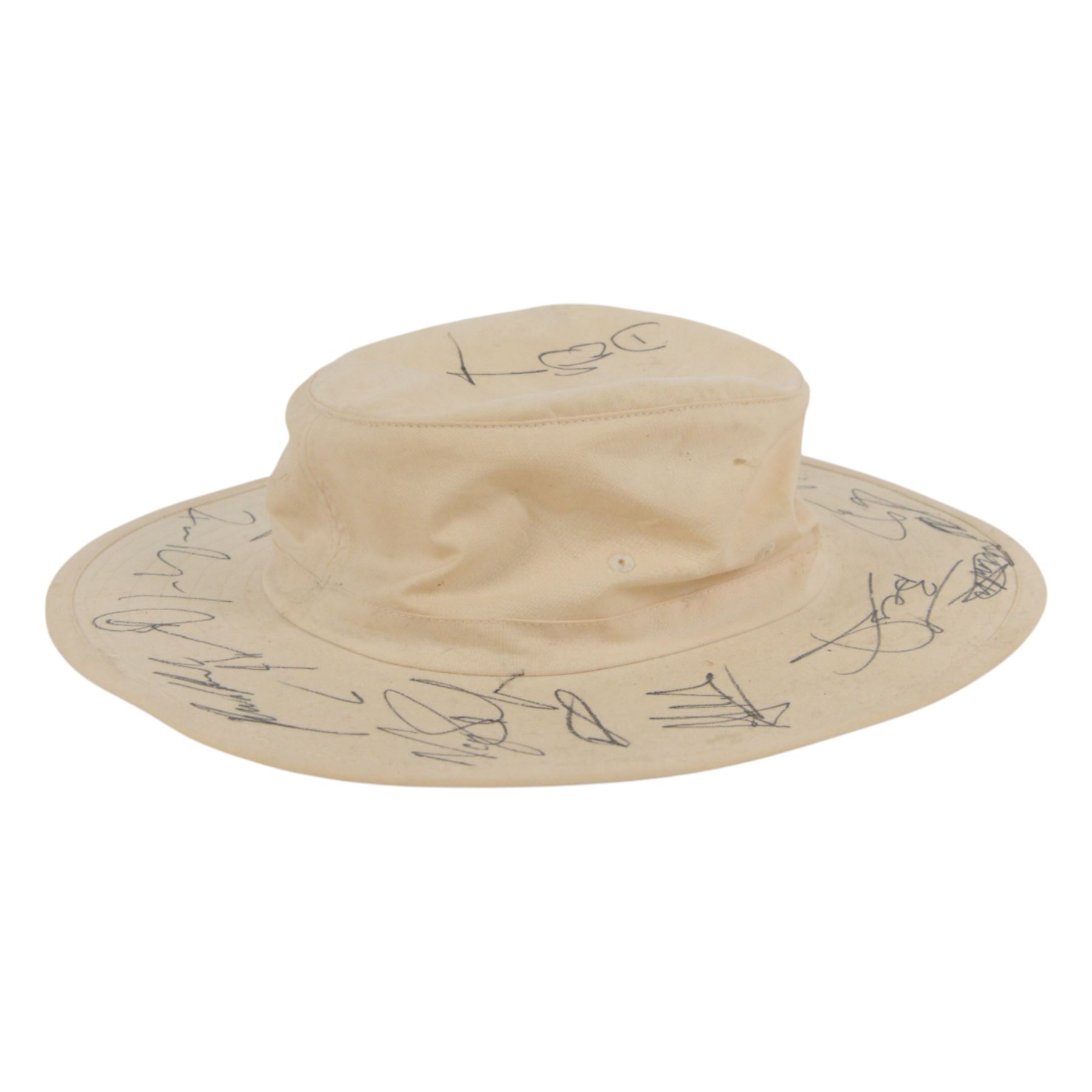 Signed International cricket memorabilia, comprising Alan Donald signed Kookaburra Commander cricket ball, wide brimmed hat signed by Darren Sammy and other West Indies players and a collection of signed miniature cricket bats, each with signatures of International cricket players including Brian Lara, Grant Flower, Richard Hadlee, Zimbabwe vs Rest of World 1993, South Africa vs Presidents VI 1994, Eastern Province South Africa 1992 and South Africa Touring Side Scarborough 1994