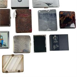 Collection of 20th century cigarette holders, including wooden,  faux tortoiseshell, metal and plastic etc 
