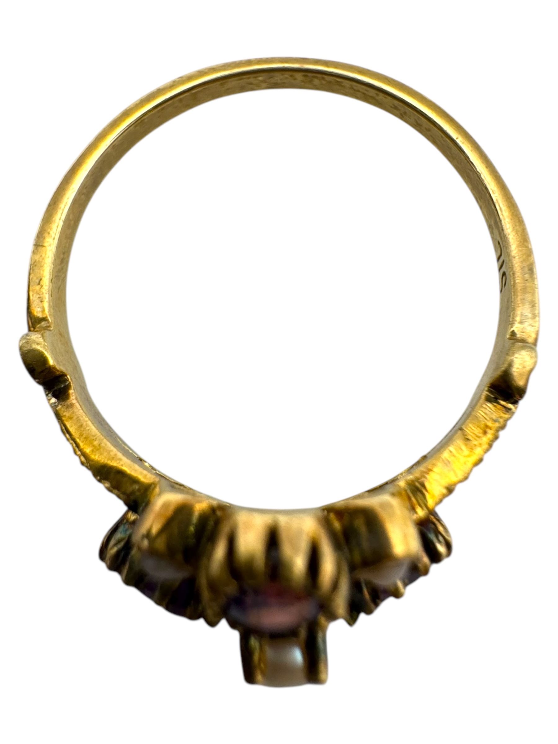 9ct gold amethyst and pearl flower ring, boxed 